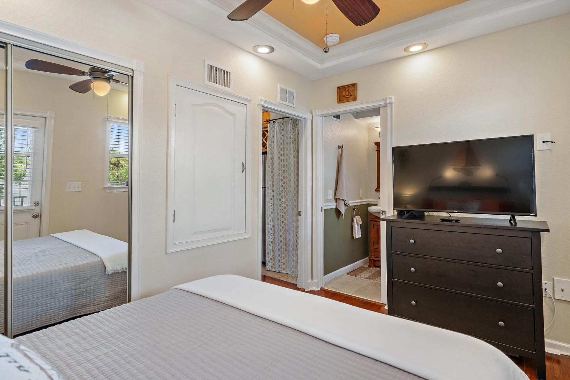 Wine-Dine-Sunshine Cozy Flat In The Heart Of Dtsp Villa Sint-Petersburg Buitenkant foto