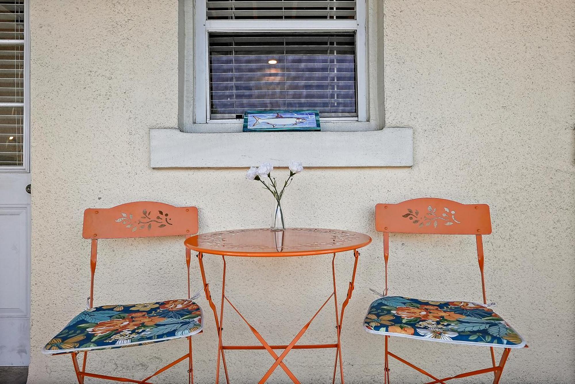 Wine-Dine-Sunshine Cozy Flat In The Heart Of Dtsp Villa Sint-Petersburg Buitenkant foto